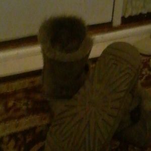 Bailey Button Uggs Very Good Condition